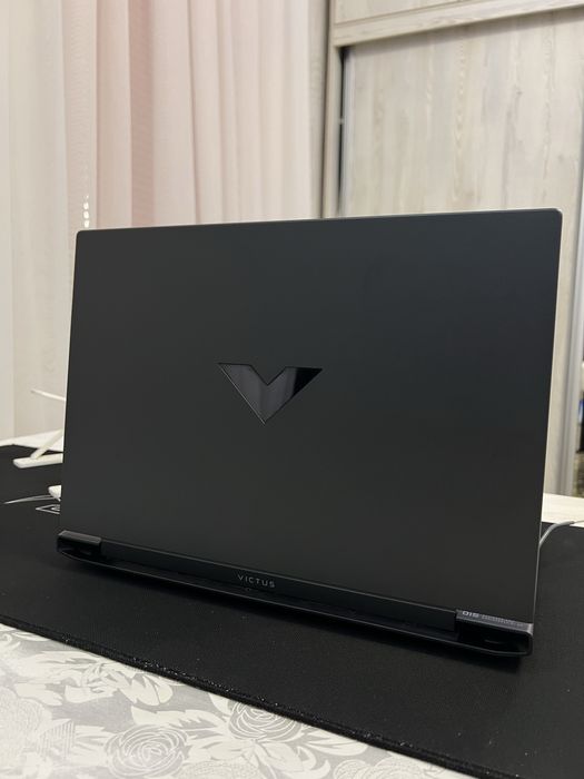 Hp Victus 15 Ryzen 5-5600H RTX 3050 4gb DDR6