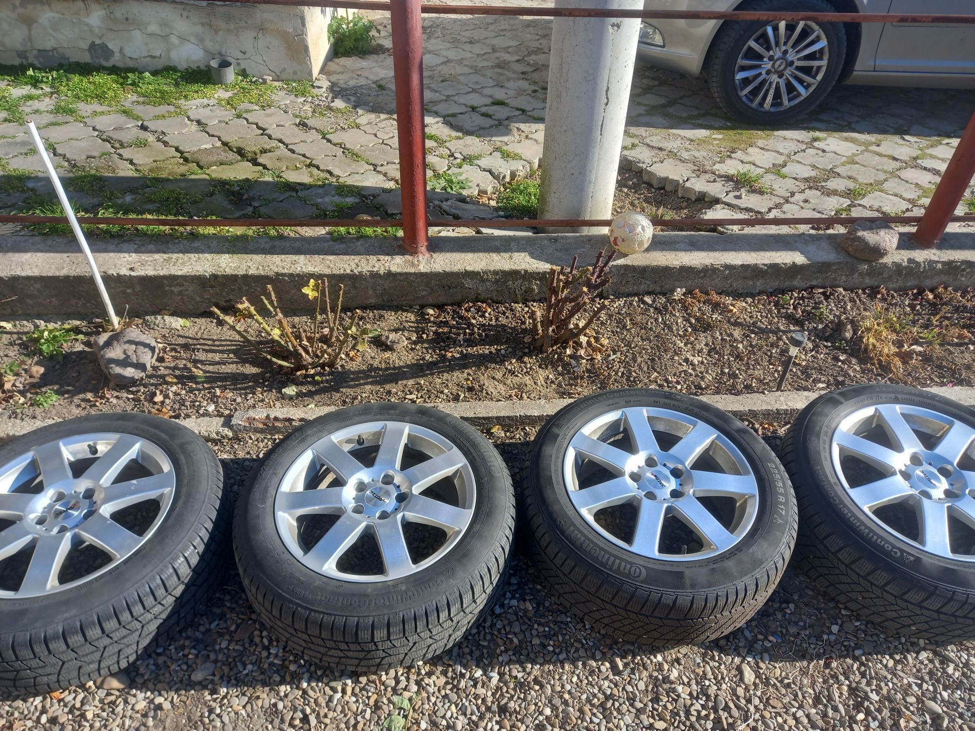 Jante 225/55 R17 cauciucuri iarna continental