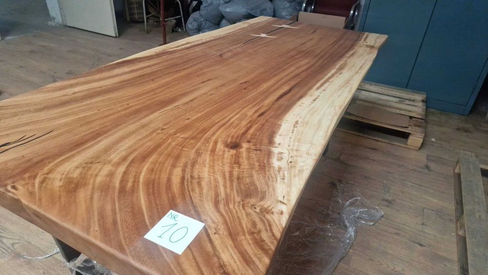 Masa lemn masiv exotic