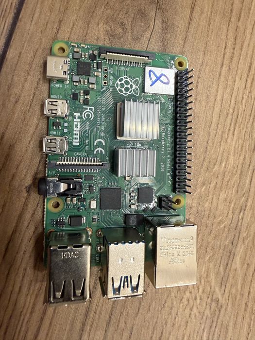 Raspberry Pi 4 Model B 8GB
