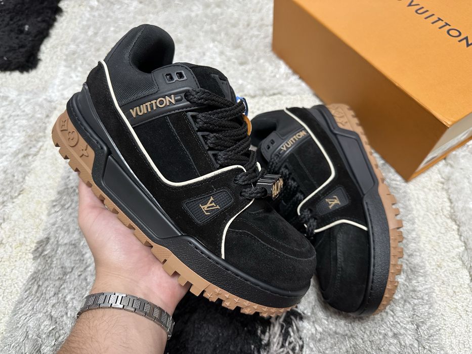 Louis Vuitton Trainer Maxi Black Brown Suede