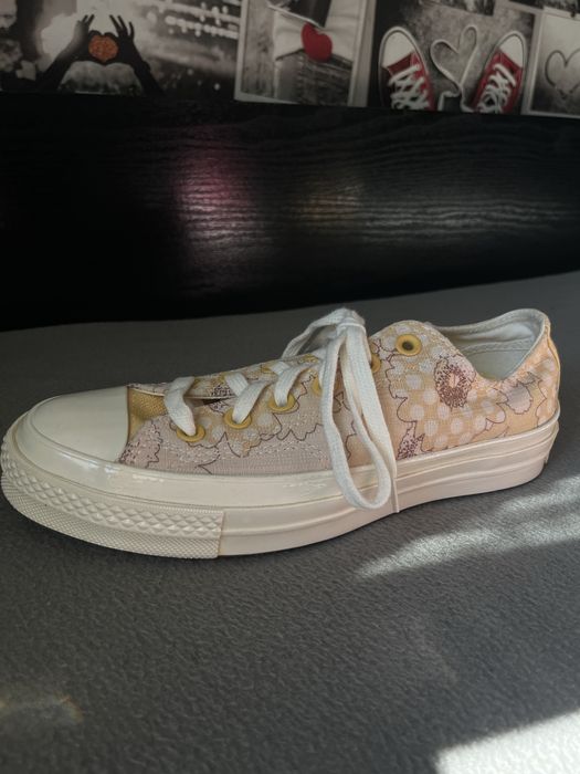 Дамски обувки Converse