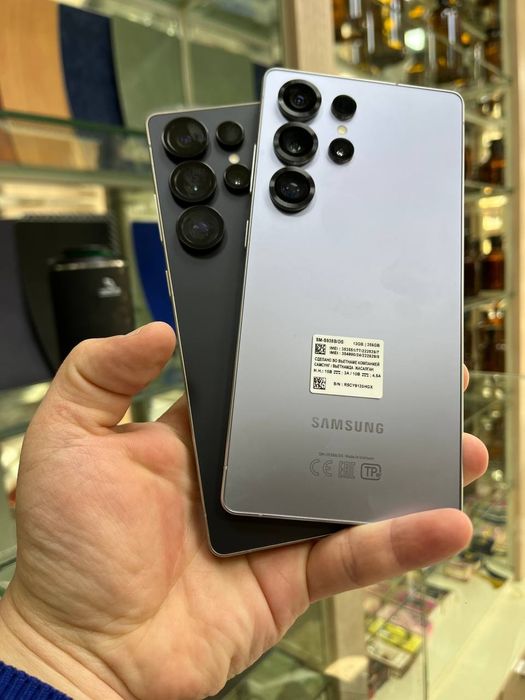 Samsung S25 Ultra xotirasi 12/256GB