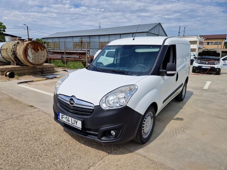 Opel Combo 80.000km 1.3d Unic Proprietar de noua Carte Service km certificati