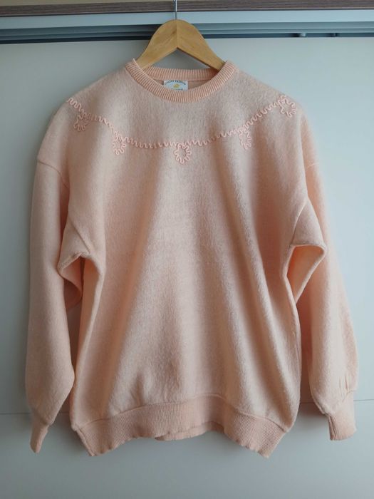 Продавам дамски блузи