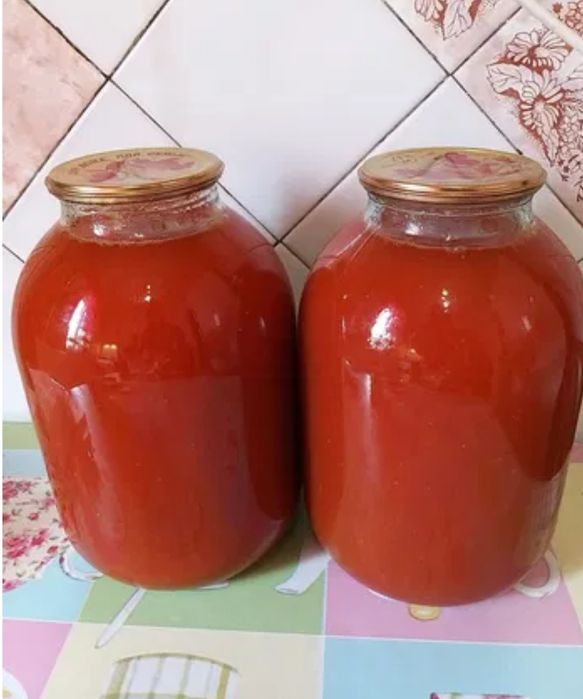 Томатный сок,из домашних помидор.