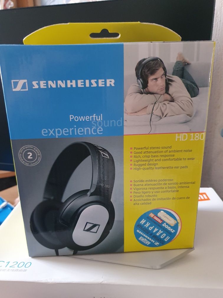 Наушники Sennheiser HD180