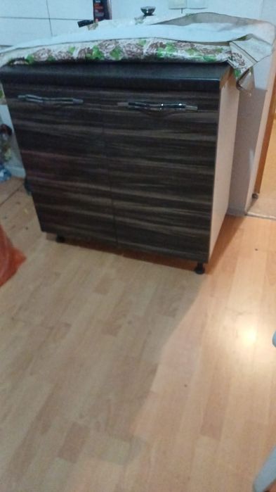 Срочна Продам тумбочка