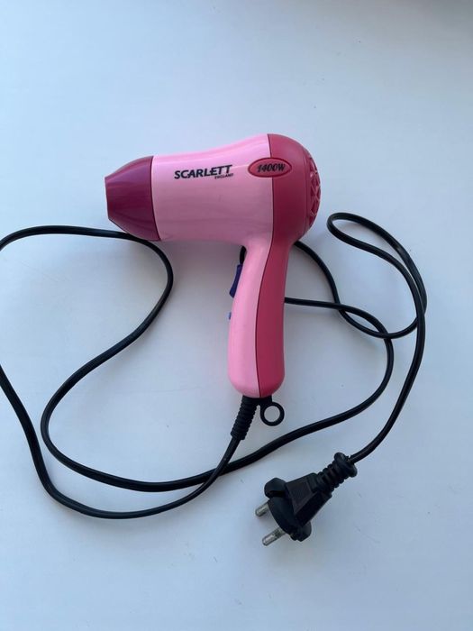 Фен в отличном состоянии scarlett