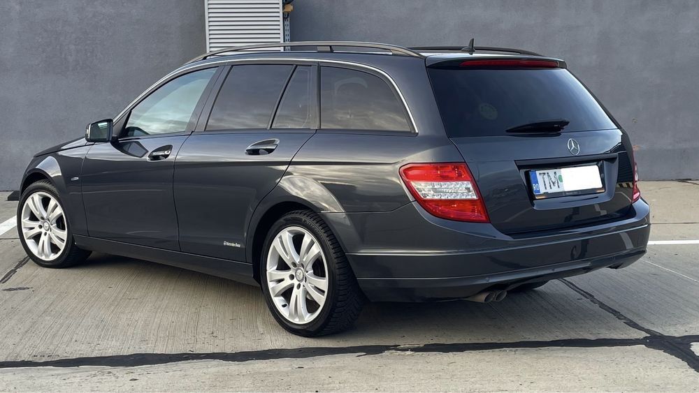 Mercedes-Benz C Class C200 2010 2.2 Cutie Automata