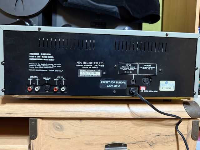 AKAI GX-F95, casetofon deck