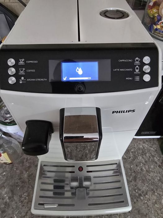 Espresor Philips automat.
State de funcționare impecabila.
Tipuri cafe