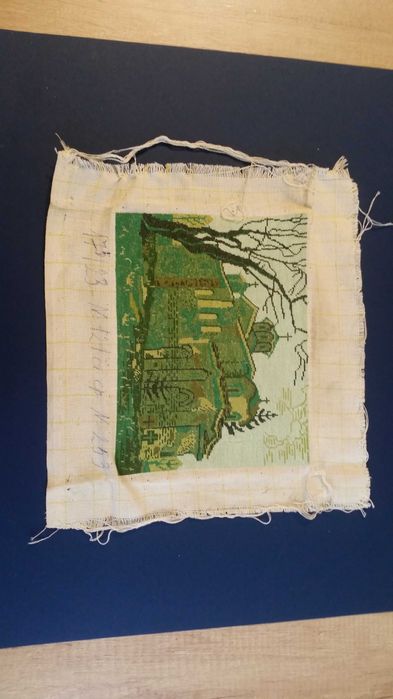 Славянска черква, рисувана с акварелни бои. В хубава бяла рамка.