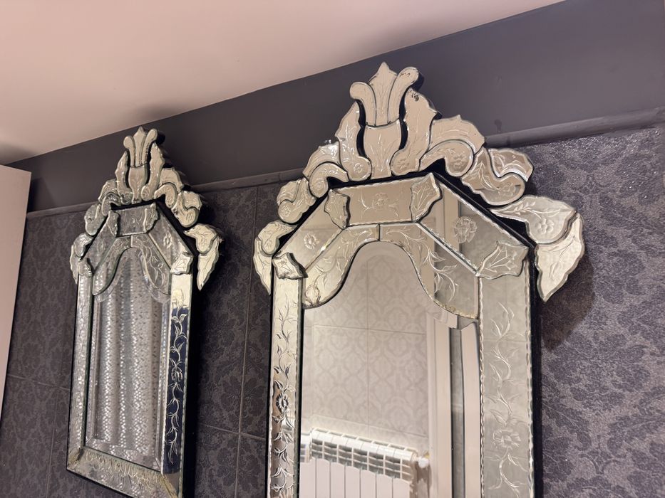 Спешно Венециански огледала