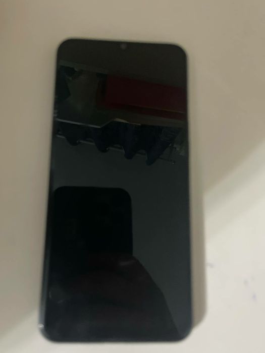 Телефон Samsung Galaxy A50