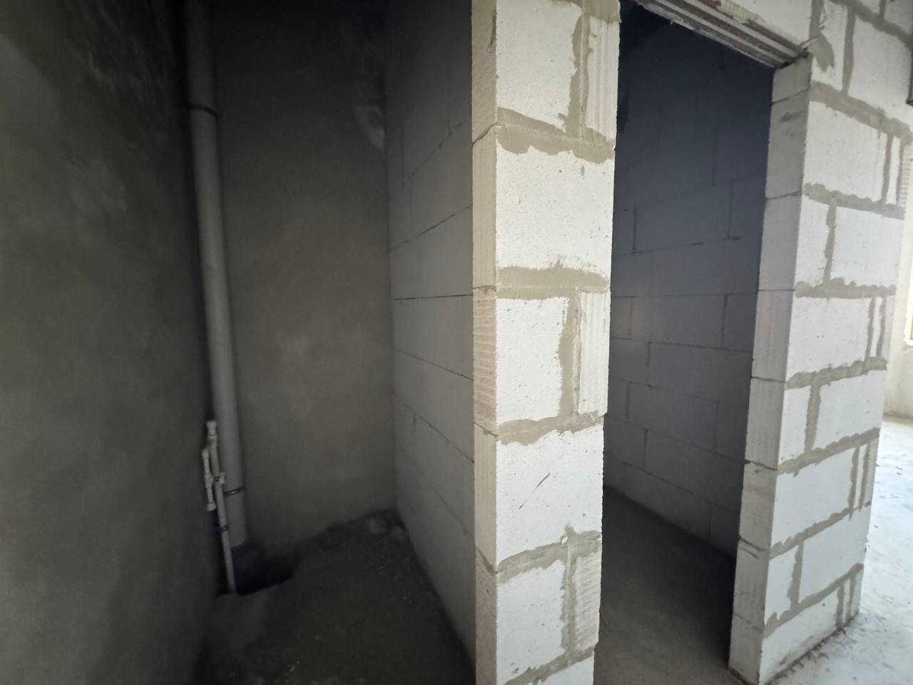 3 xonali 80m2 5-qavat.5 qavatli yangi gʻishtli dom
