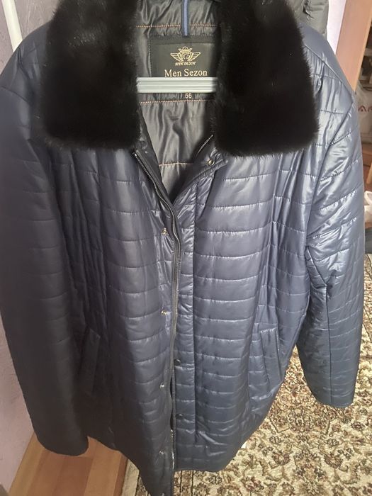 Продам куртку зимнию