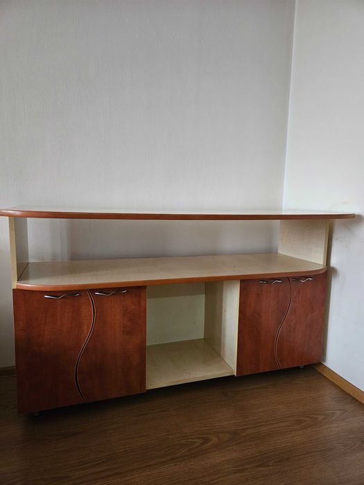 Dulap cu 2 usi si 2 sertare