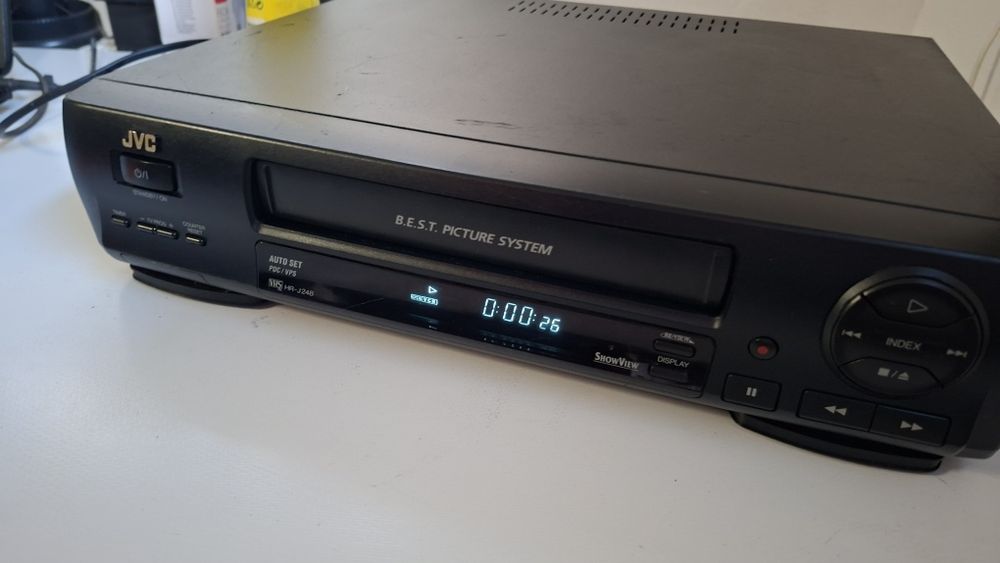 Video JVC HR J248 in stare perfecta de functionare