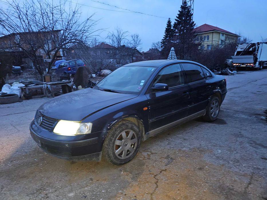 Volkswagen Passat B5 1.6 на части
