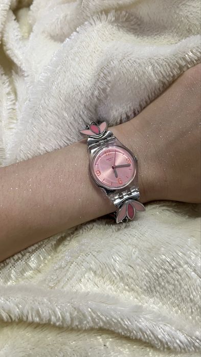 Продам новые Часы SHEILAR