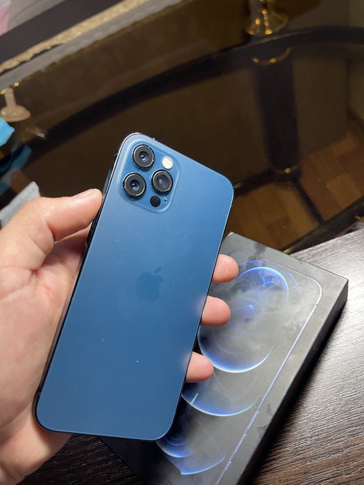 Айфон 12 про 256гб срочна