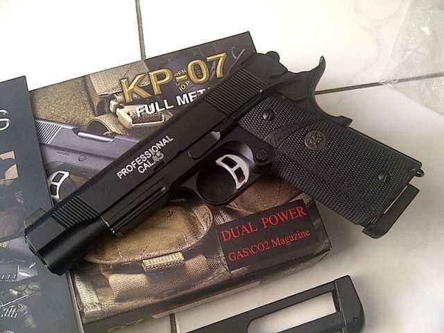 OFERTA NOUA! Pistol Modificat Airsoft -4J- Co2 Colt NOU Pusca Gaz