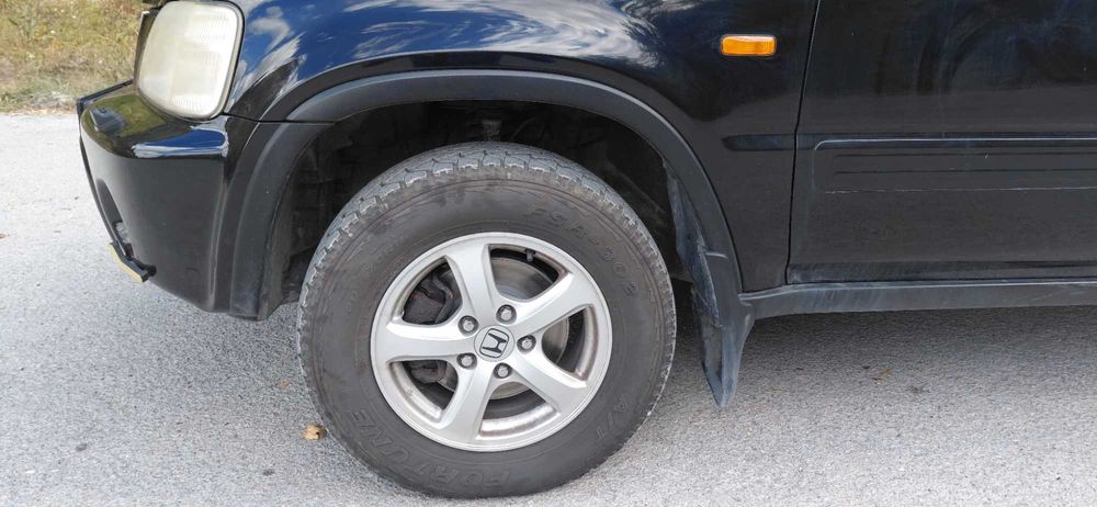 Продавам Хонда ЦР-В 2.0i 4x4 147 к.с. Фейслифт