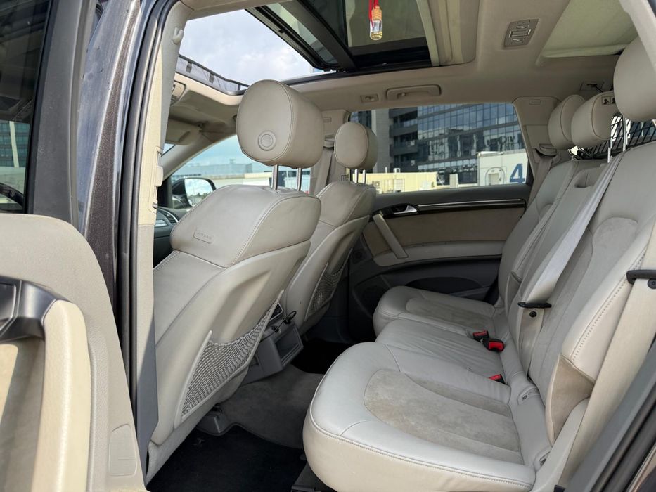Audi Q7 S-line Facelift /Proprietar /Autoutilitara impozit redus!