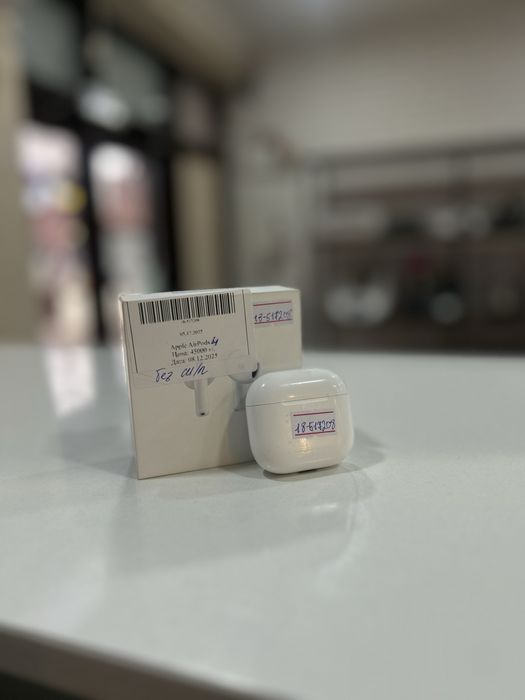 Apple airPods 4 series