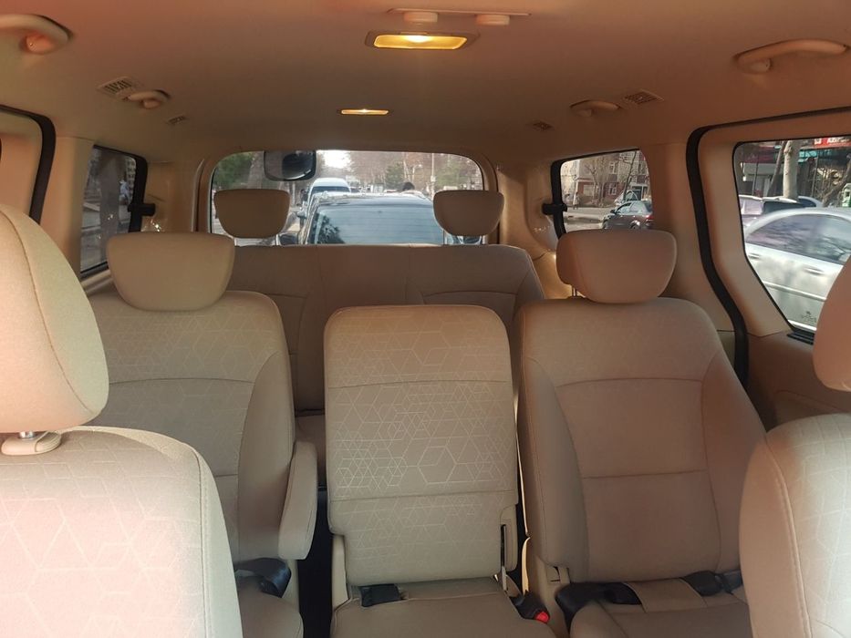 Продается минивэн HYUNDAI STAREX