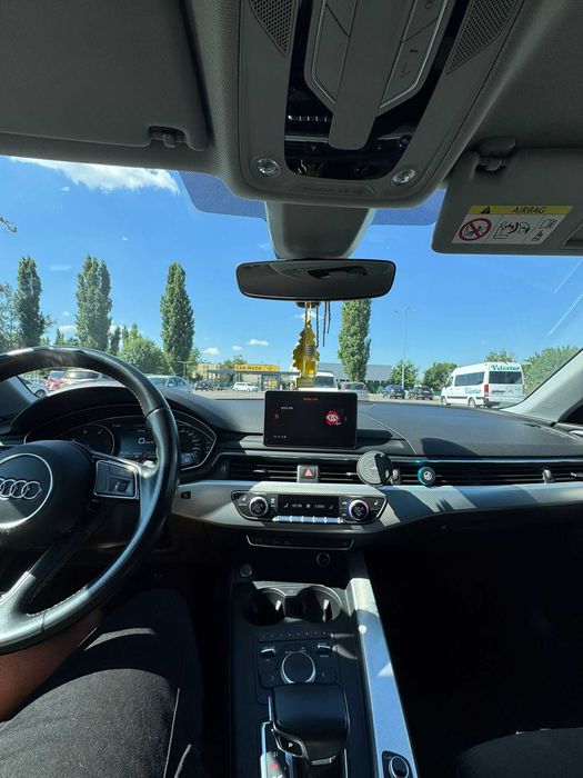 Audi A4 2018 190 CP