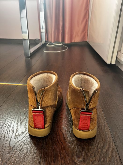 Зимни боти UGG Classic mini, размер 37