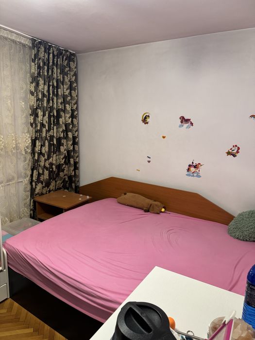 Proprietar inchiriez ap 2 cam complex langa caminul 9