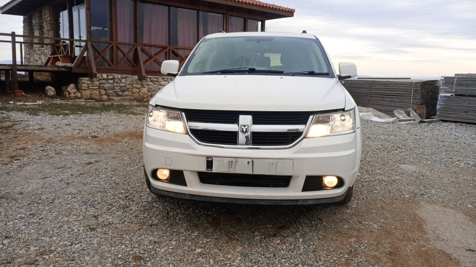 Dezmembrez dodge journey 2008