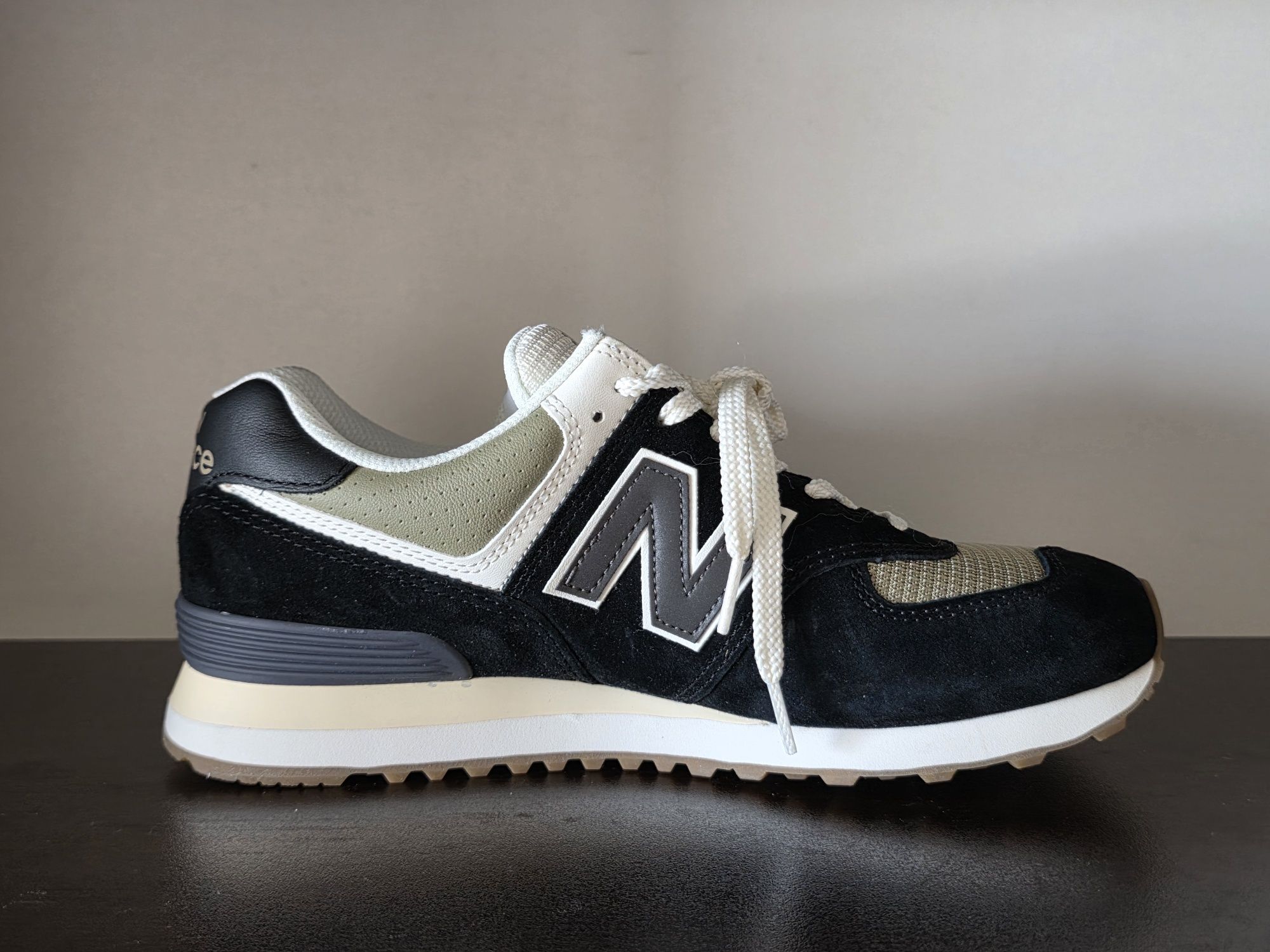 New Balance 574/ 42.5номер 27см Стелка Нови с Кутия