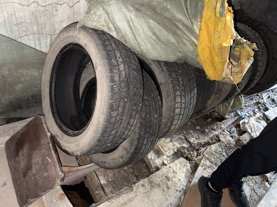 Резина зимняя липучка