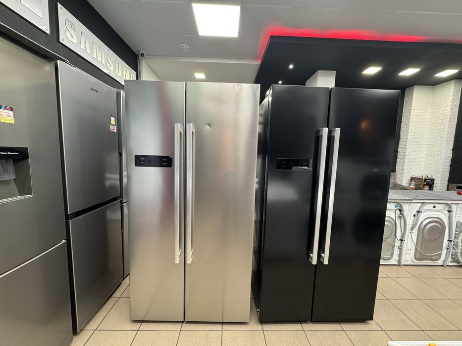 Хладилник с фризер Side by side Hanseatic A+++