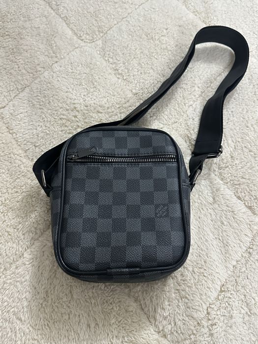 Louis Vuitton чанта