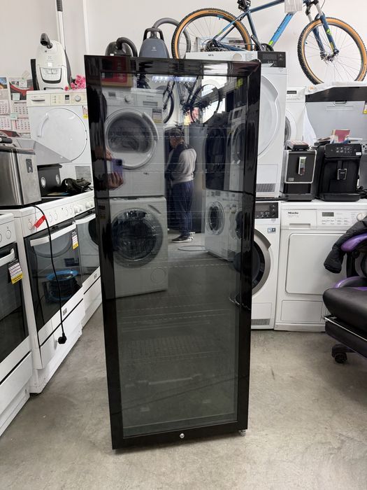 Нова!!! Хладилна витрина EXQUISIT за вино