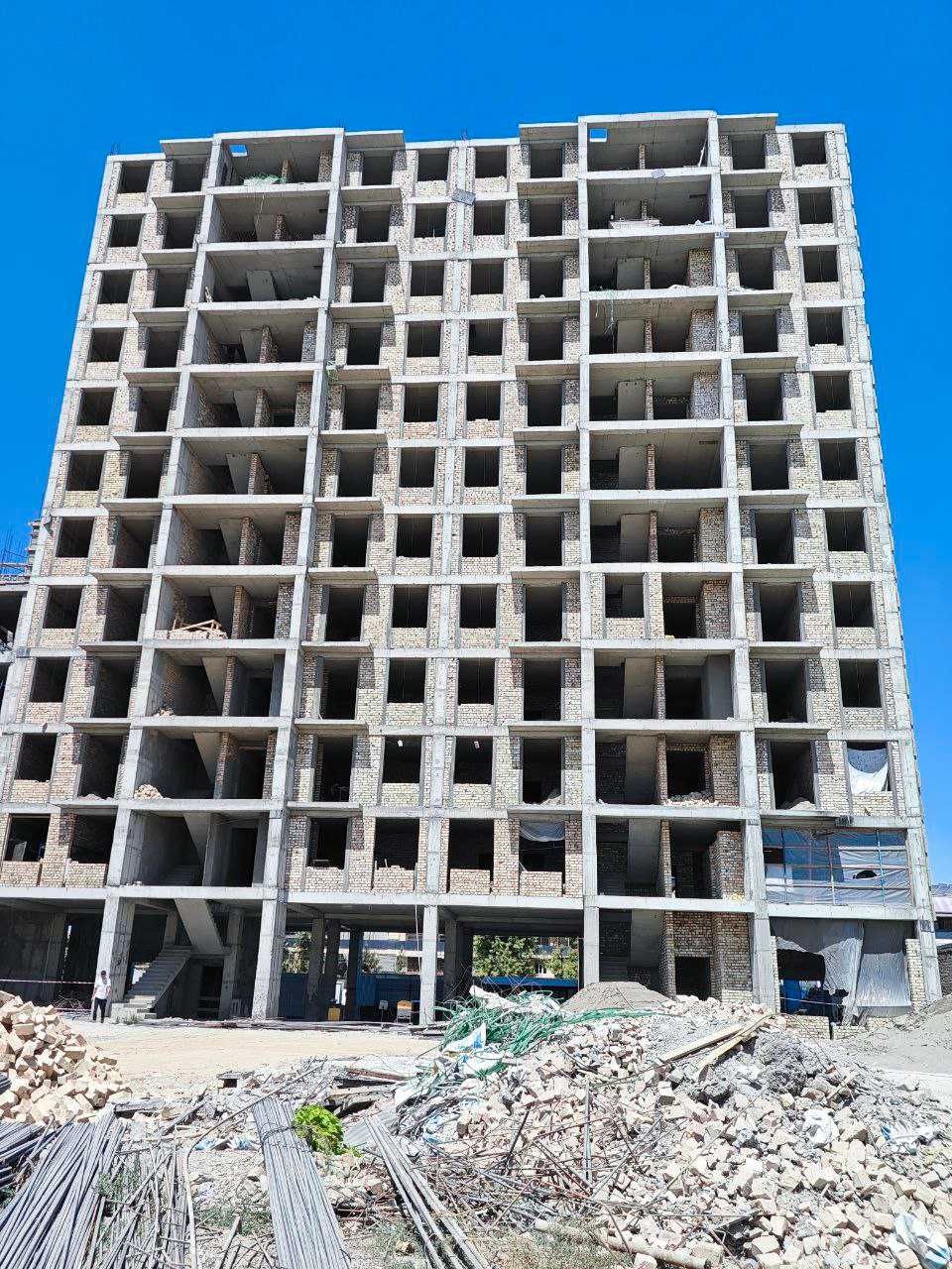Новостройка, город Янгиюль