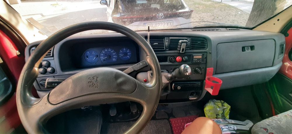 Бус пригоден кемпер