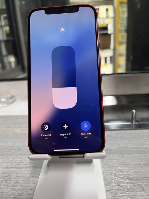 Telefon Iphone 12 Red 64Gb .Ca nou