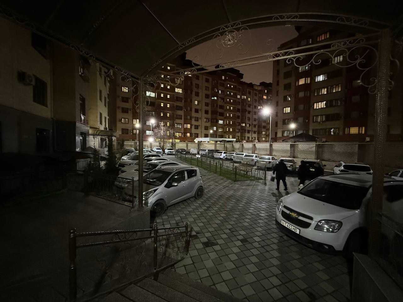 Срочно продается 2/1/10 ор-р 8-роддом 75,7м2  можно под офис
