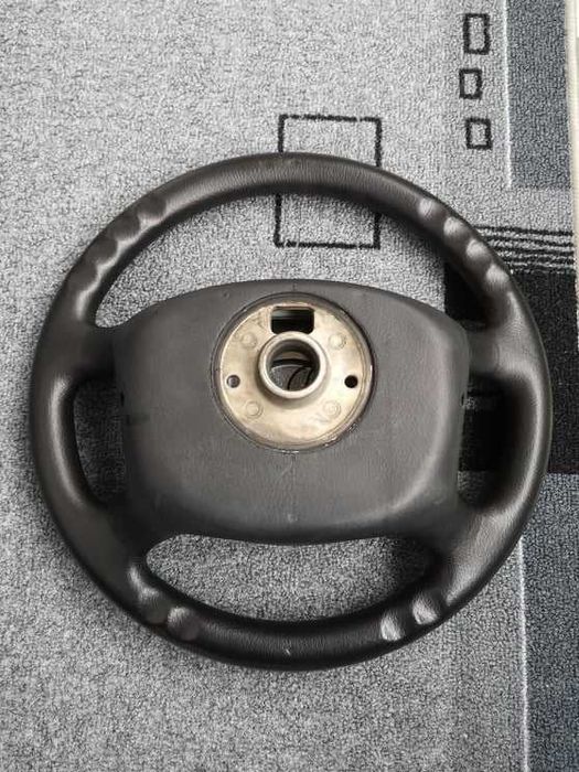 Части за Audi A4 B5 facelift: Кучкарник, волан, капачки