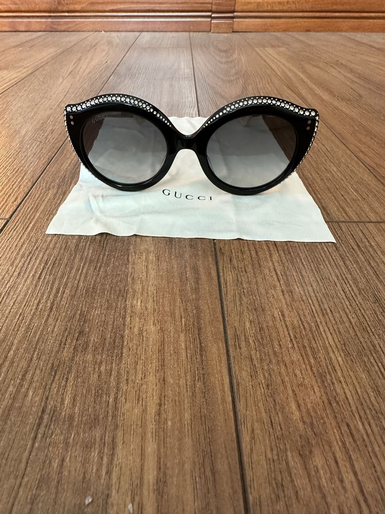 Ochelari de soare Gucci