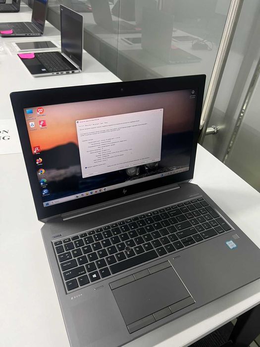 HP ZBook (15.6", i7-8 Gen, 32GB RAM, 256GB SSD + 2TB HDD):