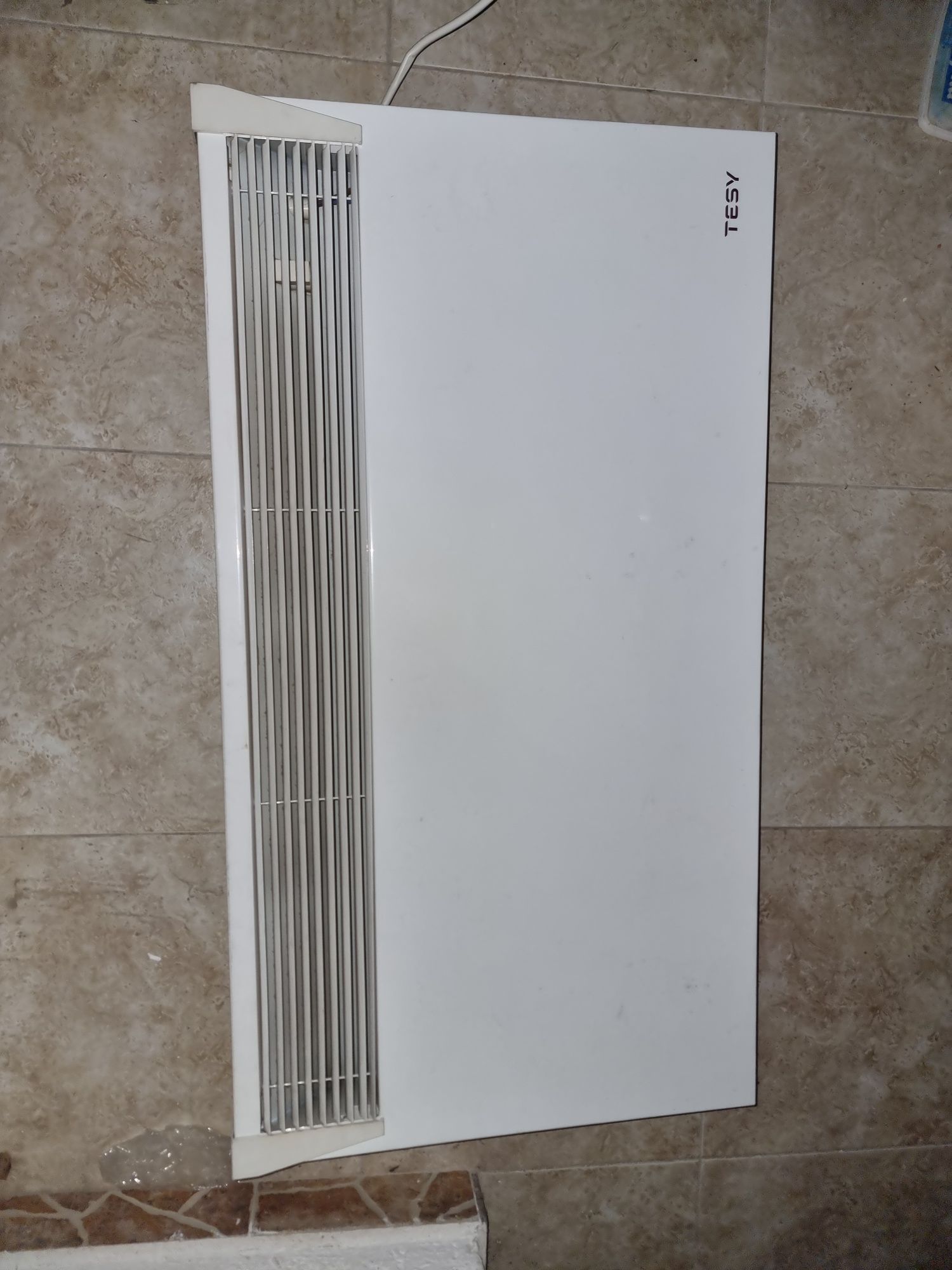 Конвекторна печка  Tesy CN0 200 MIS F