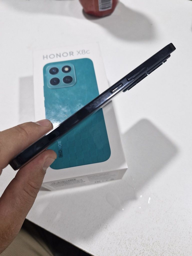 Honor x8c. 256Gb