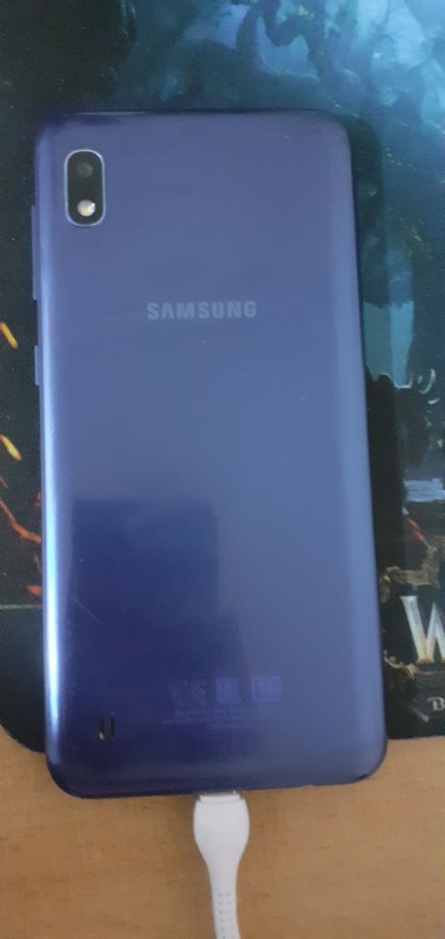Продам телефон Samsung Galaxy a 10